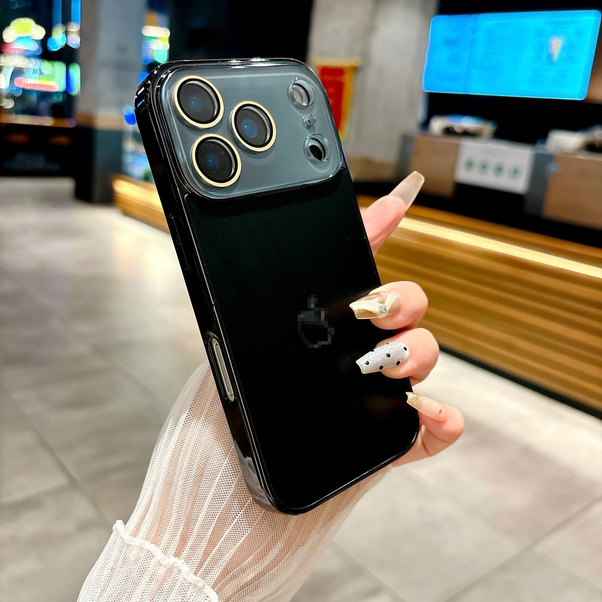 Electroplated frame mobile phone case